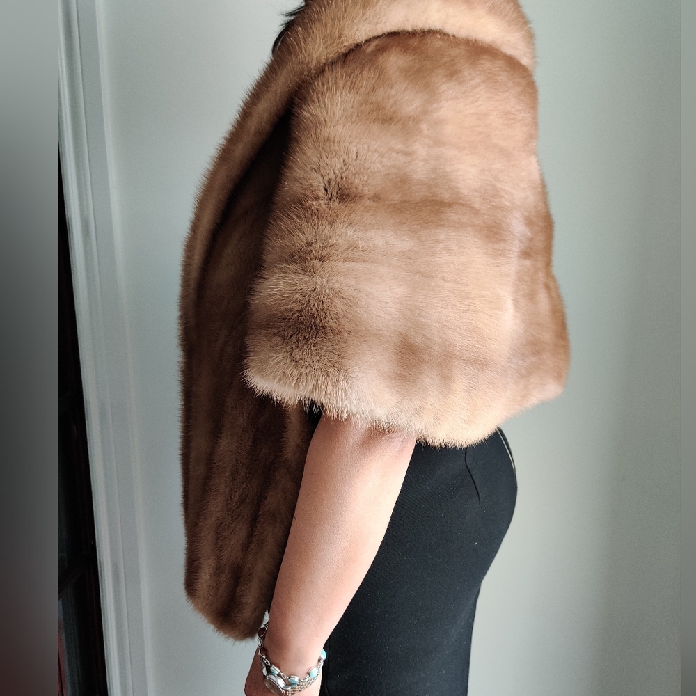 Vintage Genuine Mink Fur Stole Cape Blonde Sable by Salon Fernande Montreal